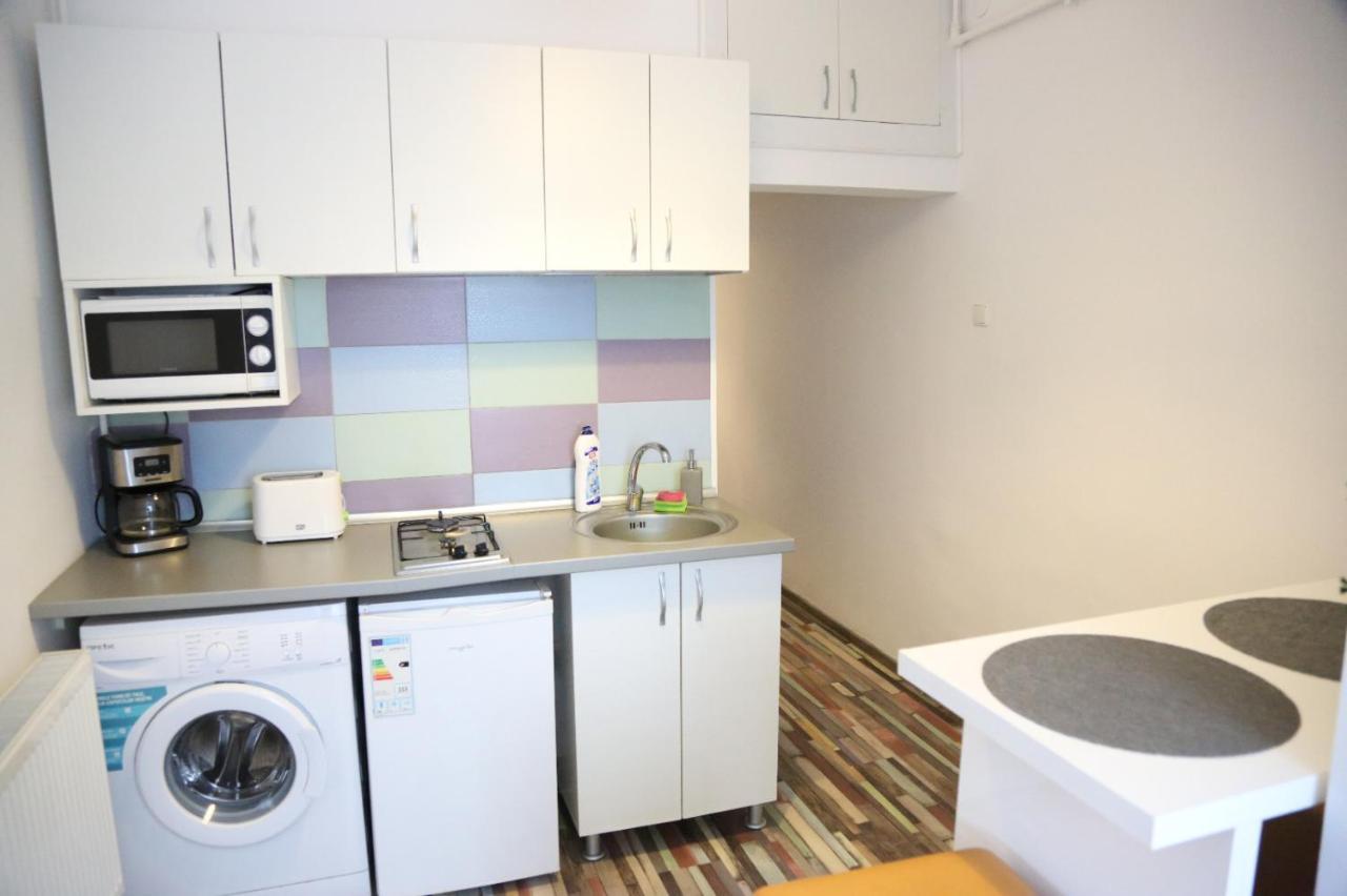 Croma Holiday Petrosani Apartment Luaran gambar